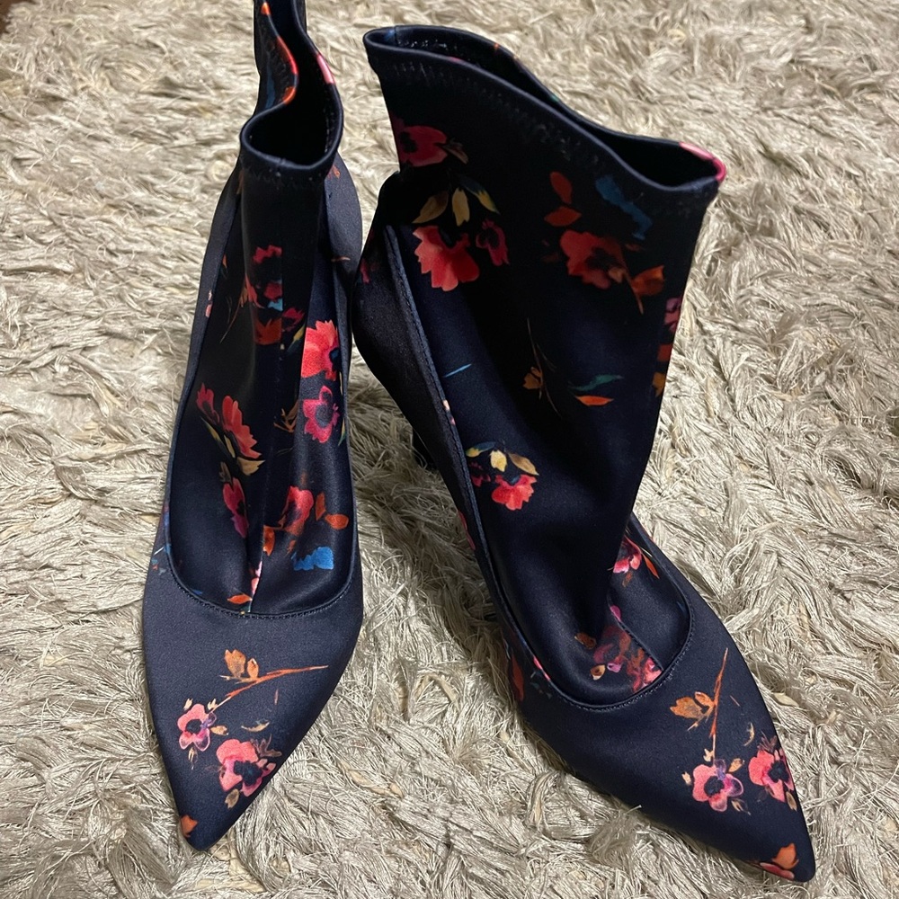 Floral Women's Heeled Boots